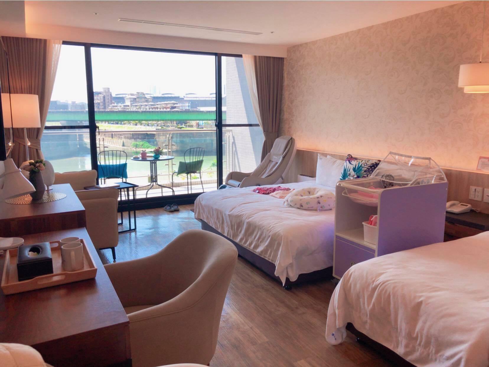 hotel-img